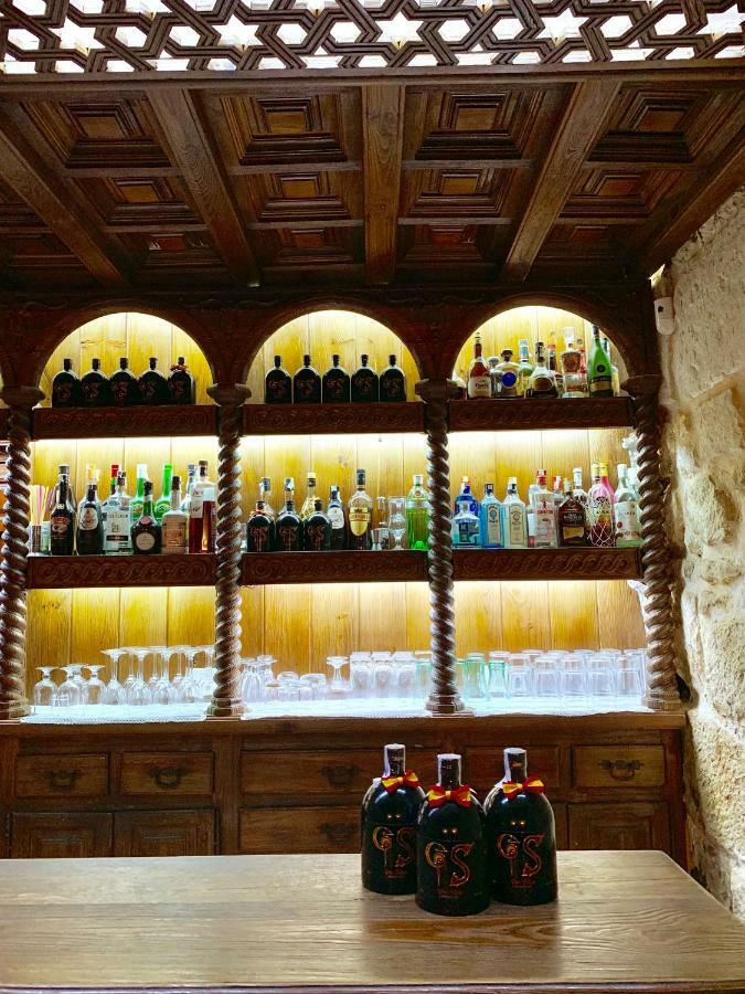 Hotel Tres Coronas De Silos Санто-Доминго-де-Силос Экстерьер фото