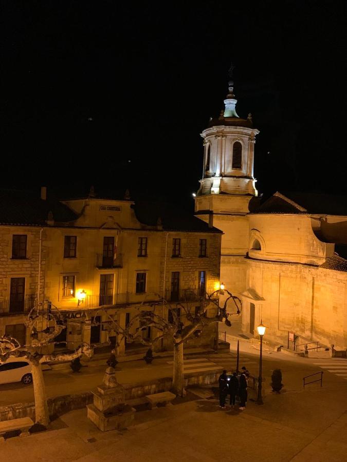 Hotel Tres Coronas De Silos Санто-Доминго-де-Силос Экстерьер фото